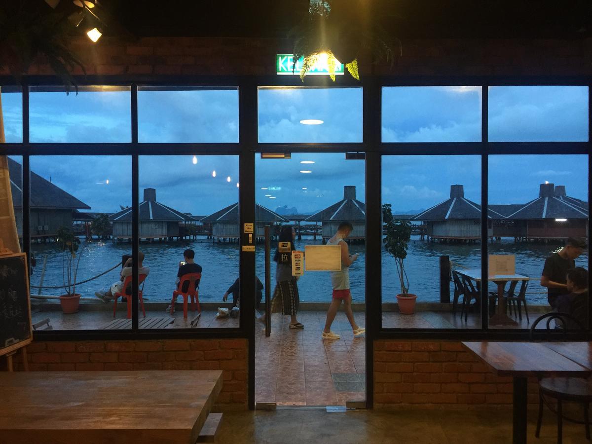 Cube Bed Station & Tours Sdn Bhd Hostel Semporna Exterior photo